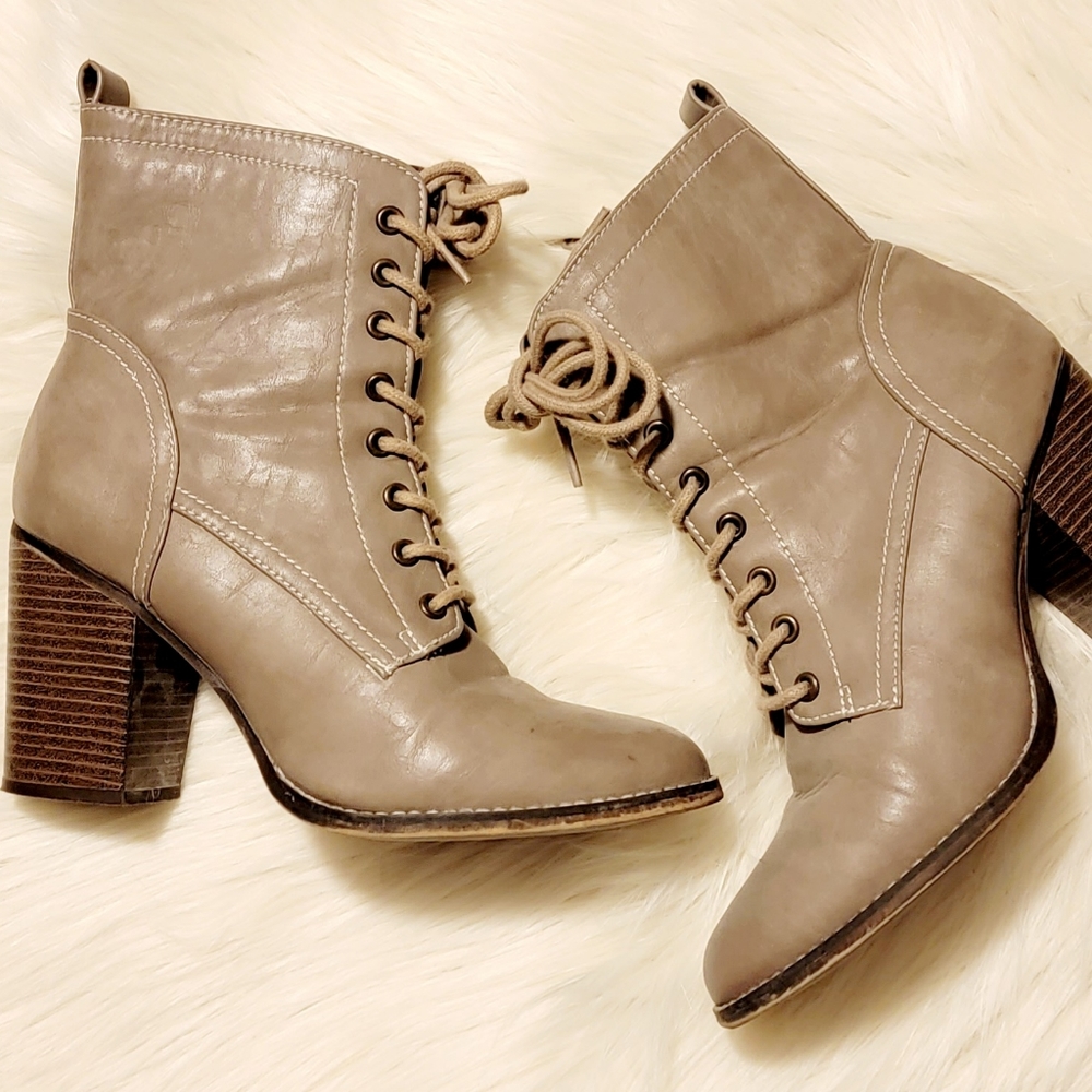 Candies High Boot | Ties And Zippers